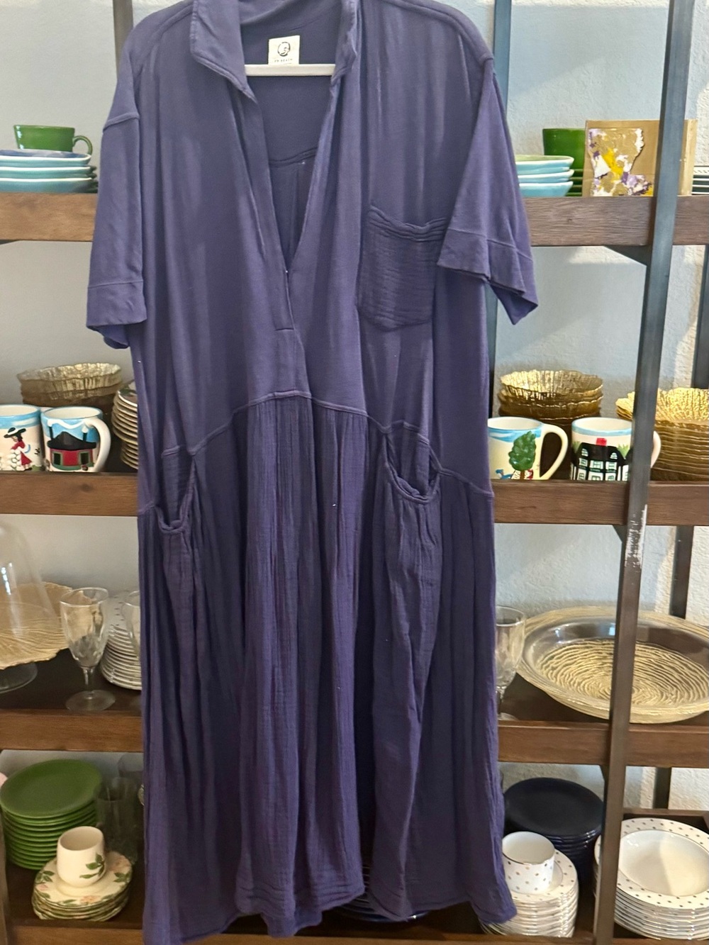 Neoma Midi Dress Relaxed Short-Sleeve Dress in Navy